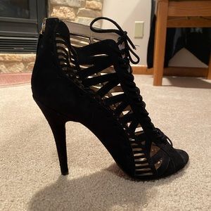 Nine West Angellica caged bootie